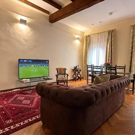 Elegant In The Heart Of Bologna, Via De Musei Appartement *