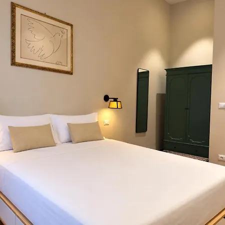 Elegant In The Heart Of Bologna, Via De Musei *